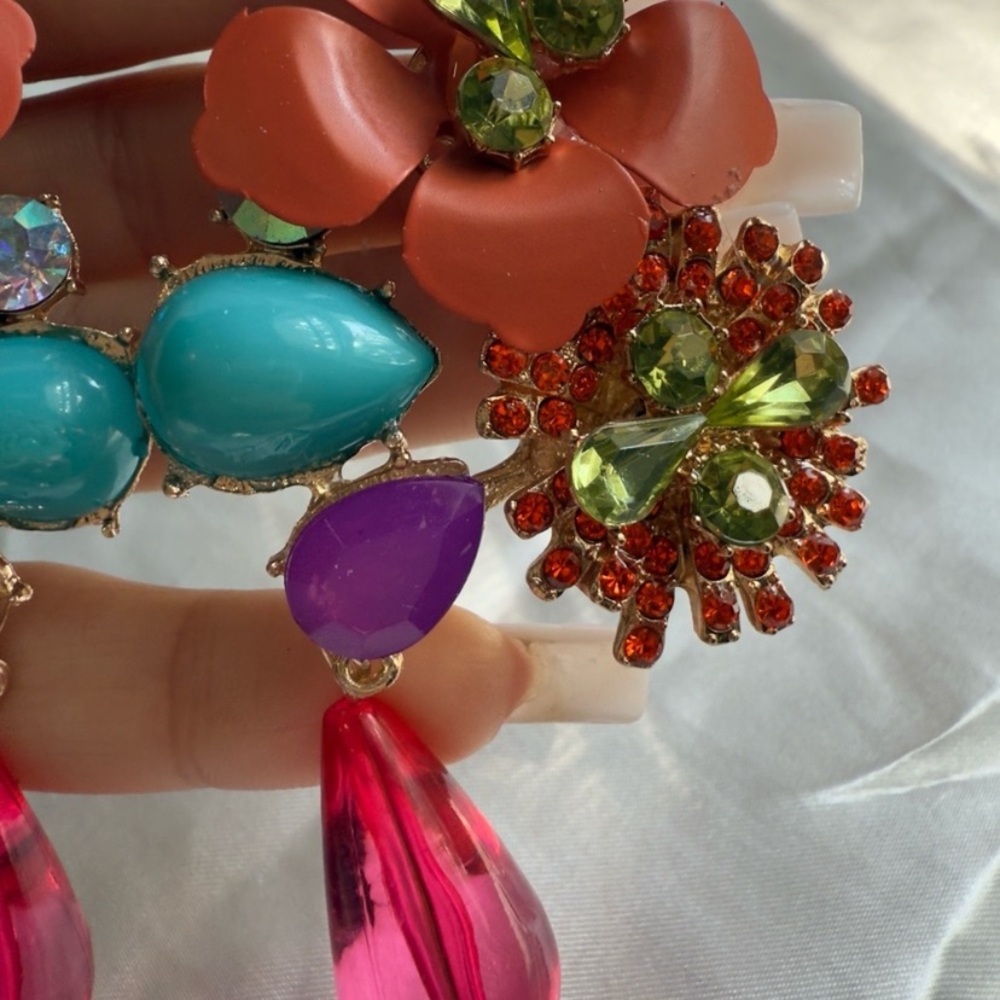 New! Anthropologie Colorful Floral Statement Earrings - Picture 3 of 10